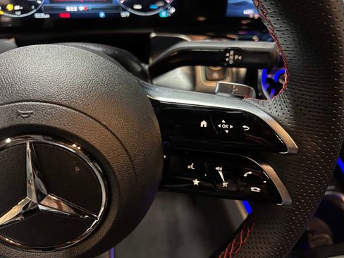 New 2026 Mercedes-Benz GLB 250 4MATIC image 31