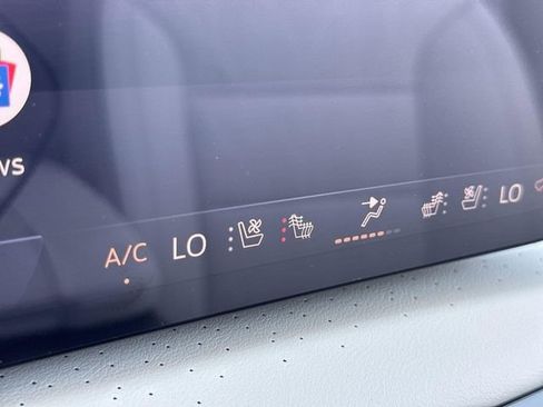 New 2026 Buick Enclave Avenir w/ Super Cruise Package AWD/4WD image 17