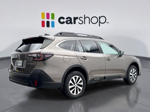 Used 2022 Subaru Outback Premium AWD/4WD image 5