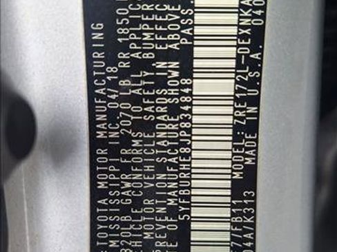 Used 2018 Toyota Corolla LE image 21