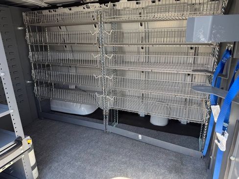 Used 2020 Chevrolet Express 2500 RWD image 9