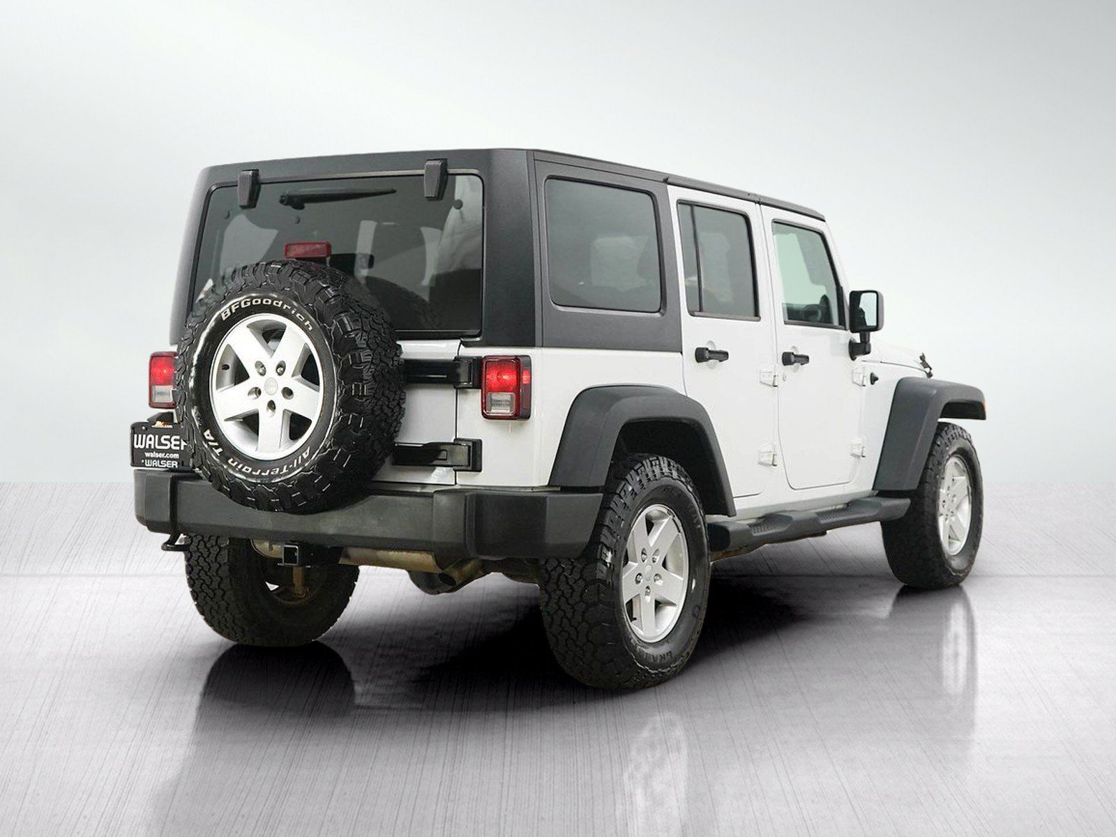 Used 2013 Jeep Wrangler Unlimited Sport AWD/4WD image 5