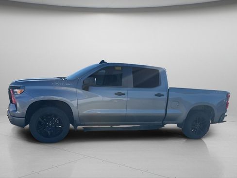 Used 2023 Chevrolet Silverado 1500 Custom AWD/4WD image 6