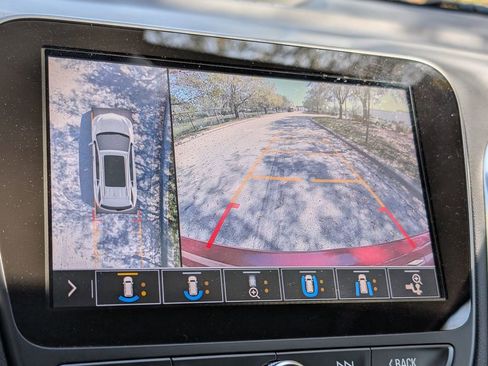 Used 2019 Chevrolet Equinox Premier image 35