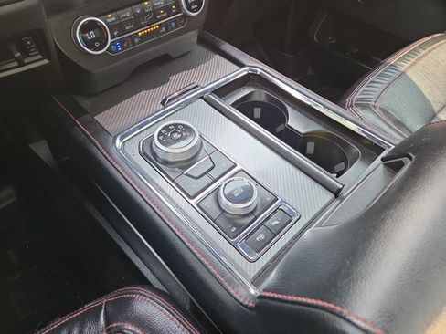 Used 2021 Ford Expedition Max Limited AWD/4WD image 19