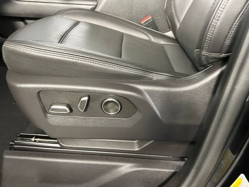 Used 2024 GMC Sierra 1500 Denali w/ Denali Reserve Package image 26