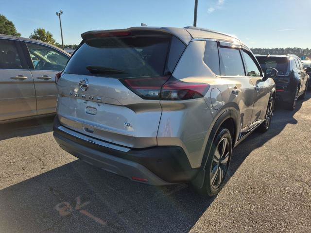 Used 2021 Nissan Rogue SL FWD image 4