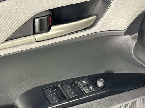 Used 2025 Toyota Camry SE w/ Convenience Package FWD image 13