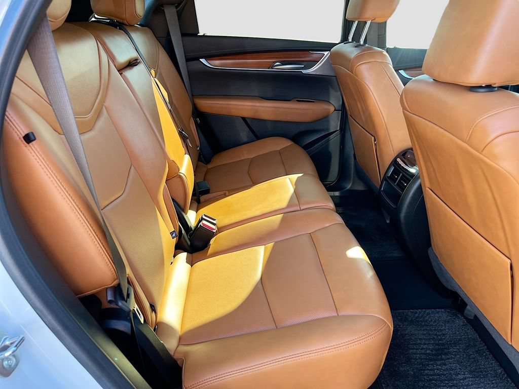 Used 2024 Cadillac XT5 Premium Luxury w/ Technology Package FWD image 29