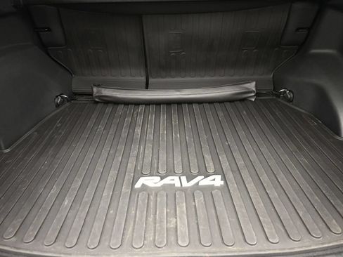 Used 2023 Toyota RAV4 XSE AWD/4WD image 11