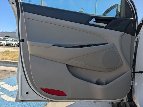 Used 2020 Hyundai Tucson SEL image 14