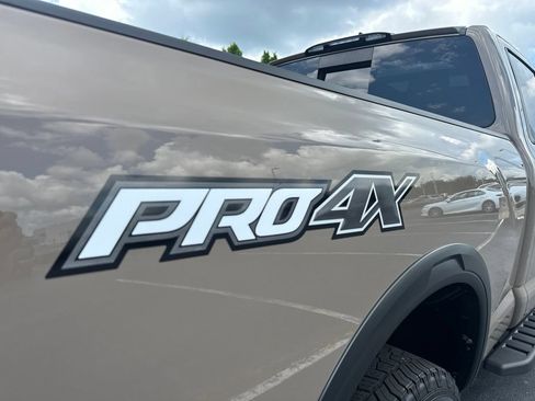 Used 2024 Nissan Titan PRO-4X w/ Pro-4x Convenience Package AWD/4WD image 41