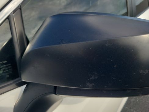 Used 2024 Toyota RAV4 LE AWD/4WD image 6