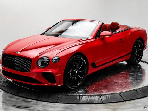 Used 2022 Bentley Continental GT image 5