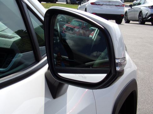 Used 2025 Toyota RAV4 XLE w/ Convenience Package FWD image 14
