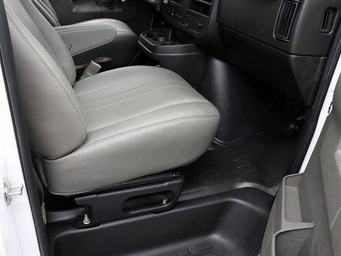 New 2025 GMC Savana 3500 w/ Power Convenience Package image 19