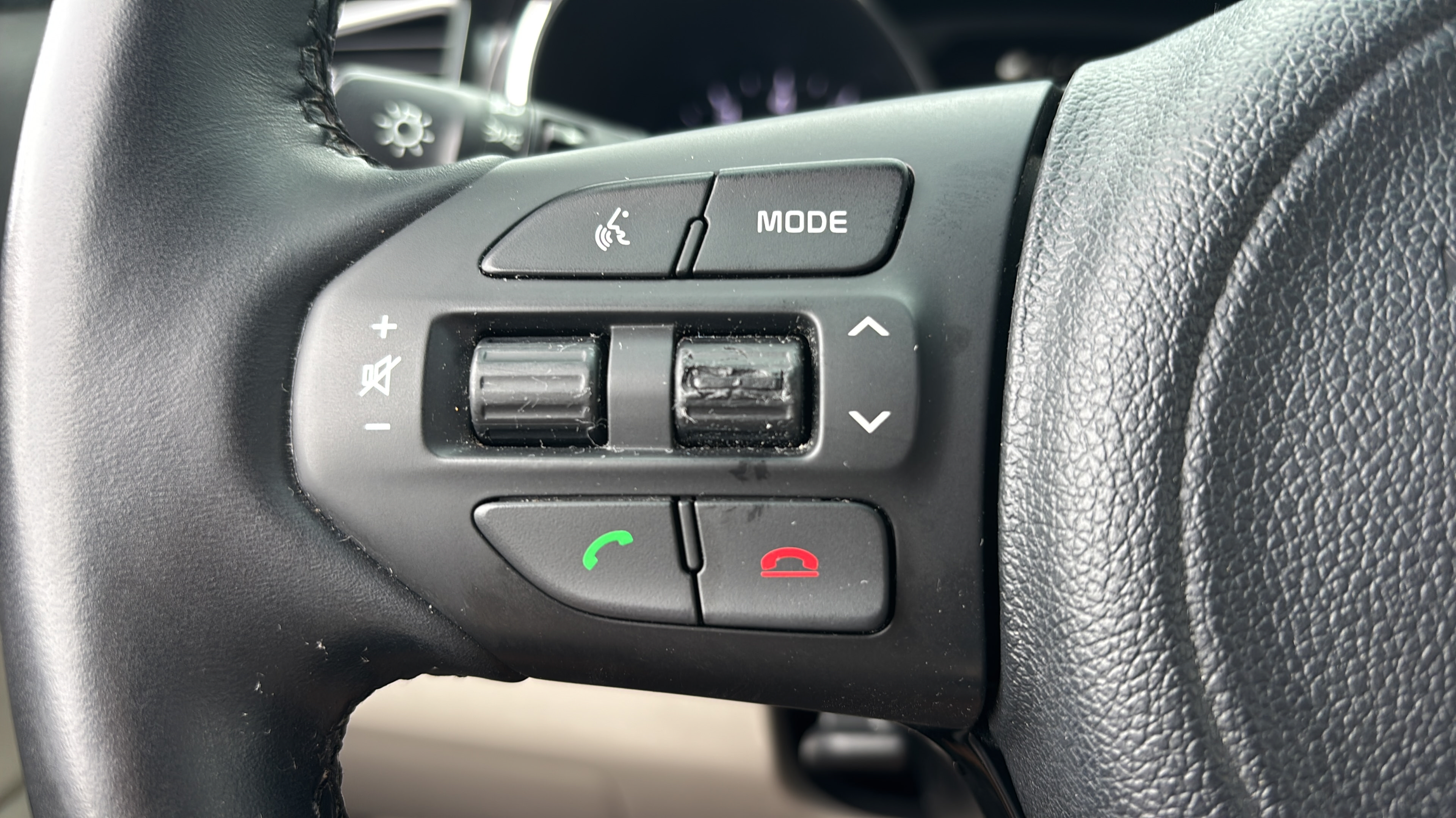 Used 2018 Kia Sedona EX FWD image 30