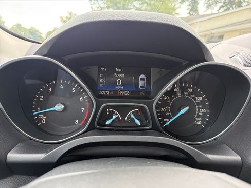 Used 2017 Ford Escape SE w/ Equipment Group 201A AWD/4WD image 22