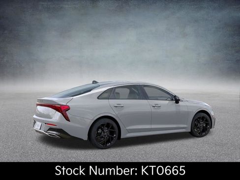 New 2026 Kia K5 GT-Line image 6
