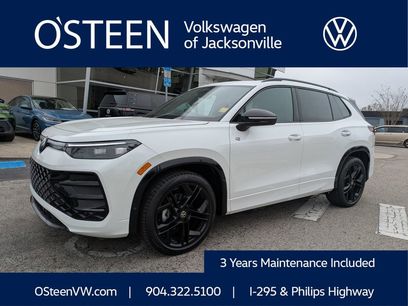 New 2026 Volkswagen Tiguan SE R-Line