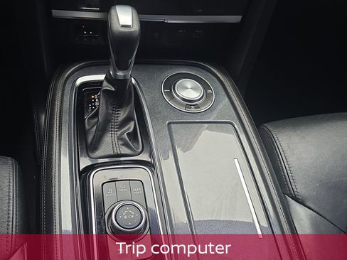 Used 2021 Nissan Armada SL image 24