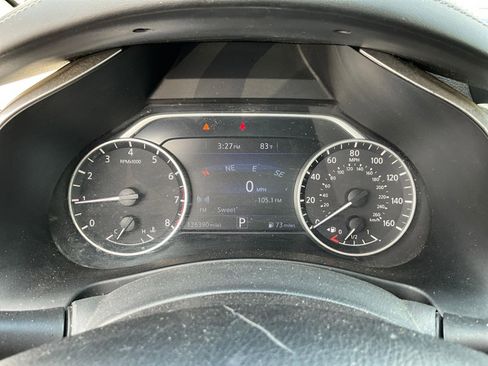 Used 2017 Nissan Murano Platinum w/ Platinum Technology Package AWD/4WD image 12
