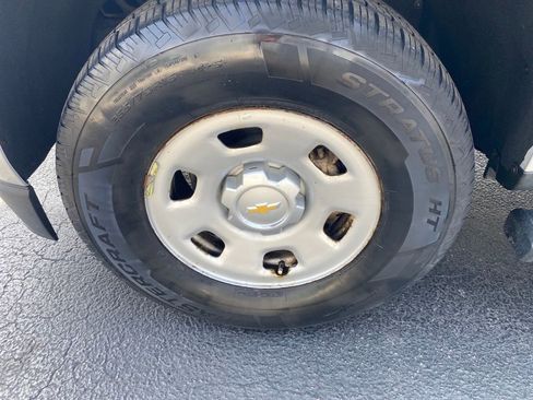 Used 2018 Chevrolet Colorado W/T image 21