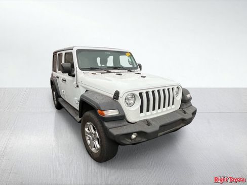 Used 2019 Jeep Wrangler Unlimited Sport S AWD/4WD image 7