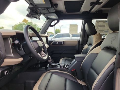 New 2026 Ford Bronco Big Bend w/ Black Diamond Package AWD/4WD image 18