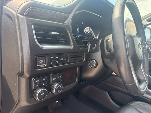 Certified 2022 Chevrolet Tahoe LT w/ Luxury Package AWD/4WD image 14