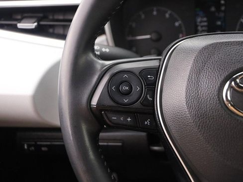 Certified 2023 Toyota Corolla SE w/ SE Premium Package image 11