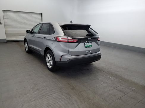 Used 2021 Ford Edge SE FWD image 5