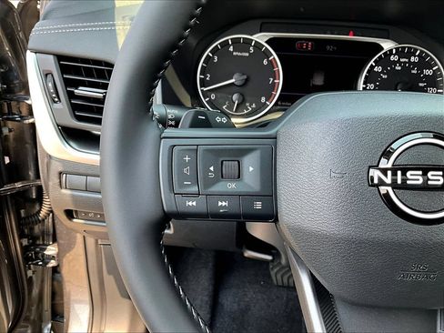 New 2026 Nissan Rogue Dark Armor AWD/4WD image 19