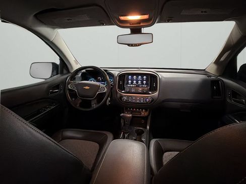 Used 2020 Chevrolet Colorado Z71 AWD/4WD image 40
