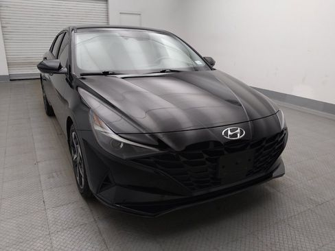 Used 2023 Hyundai Elantra SEL w/ Convenience Package FWD image 14