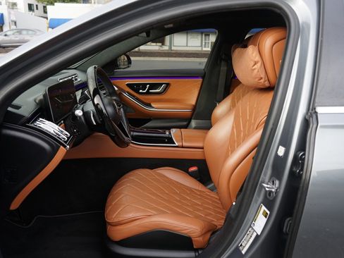 Used 2021 Mercedes-Benz S 580 4MATIC Sedan image 17