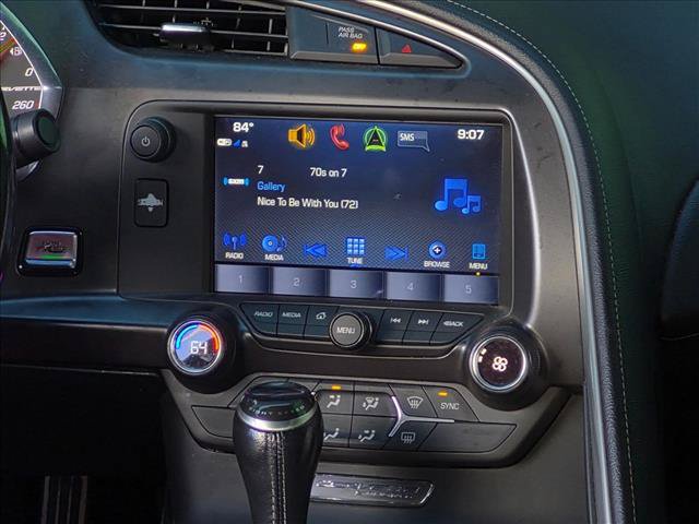 Used 2018 Chevrolet Corvette Stingray Coupe w/ 1LT RWD image 10