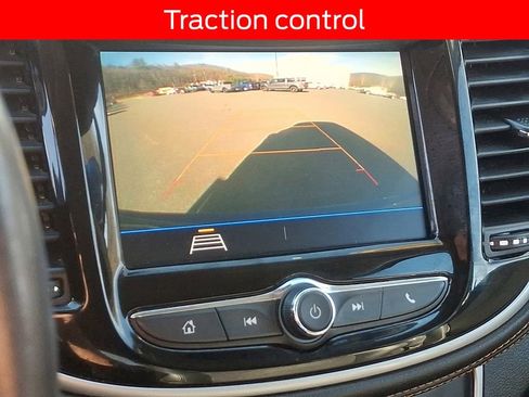 Used 2020 Chevrolet Trax LT w/ LT Convenience Package image 17