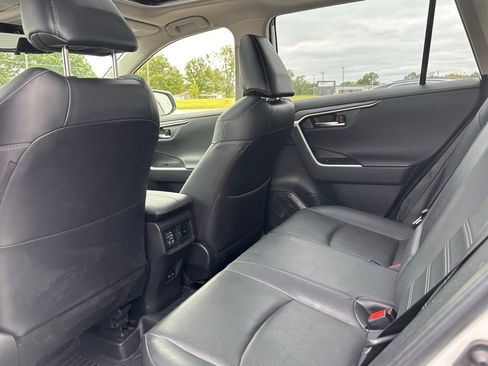 Used 2022 Toyota RAV4 Limited AWD/4WD image 12
