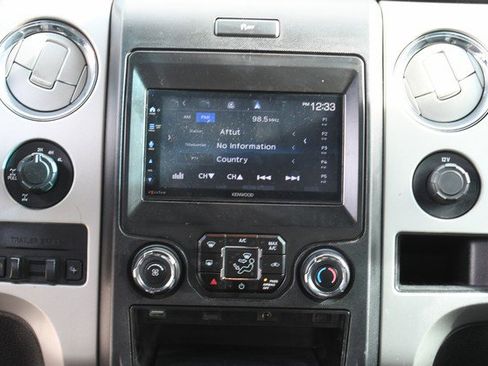 Used 2014 Ford F150 XLT w/ Equipment Group 302A Luxury image 19