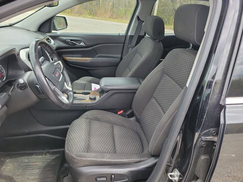 Used 2017 GMC Acadia SLE w/ Driver Alert Package I AWD/4WD image 10