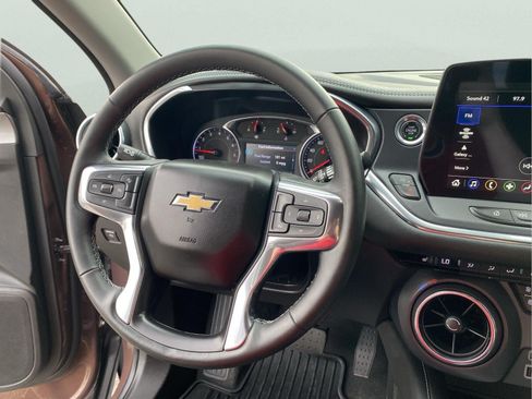 Used 2024 Chevrolet Blazer LT w/ Midnight/Sport Edition AWD/4WD image 18