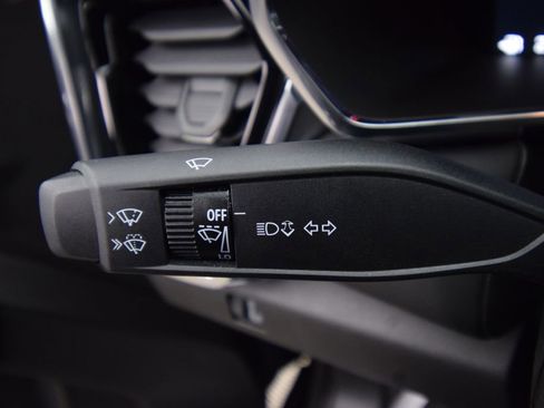 Used 2025 GMC Canyon Elevation w/ Convenience Package image 36