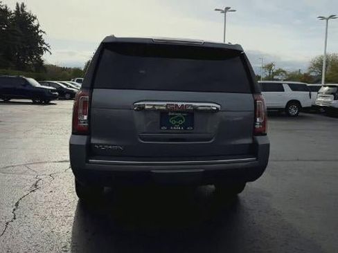 Certified 2019 GMC Yukon Denali w/ Denali Ultimate Package AWD/4WD image 7