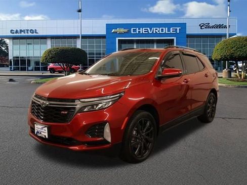 Used 2022 Chevrolet Equinox RS w/ RS Leather Package image 6