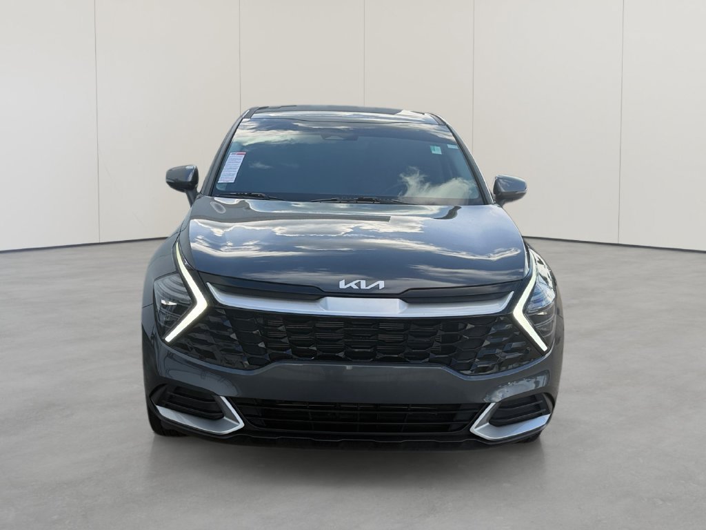 Certified 2024 Kia Sportage EX FWD image 8