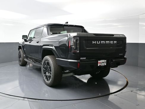 New 2025 GMC Hummer EV 2X w/ LPO, Sport Package image 9