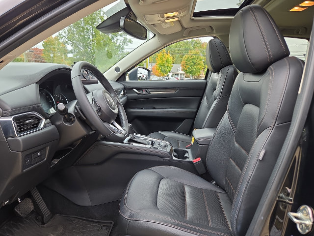 Used 2022 MAZDA CX-5 AWD 2.5 S w/ Premium Package image 2