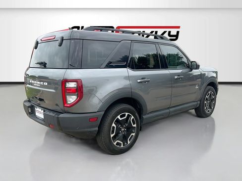 Used 2024 Ford Bronco Sport Outer Banks w/ Tech Package AWD/4WD image 7