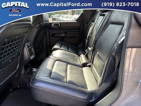 Used 2025 Ford Bronco Badlands AWD/4WD image 18